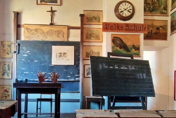 Museum für Volkskultur - Schloss Porcia