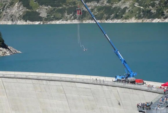 Bungy Jumping