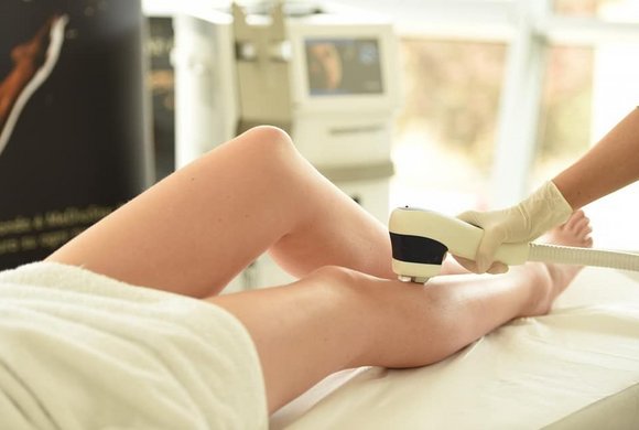 BEAUTY LOUNGE alexa