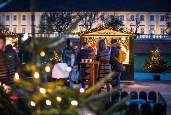 Weihnachtsmarkt auf Schloss Hof