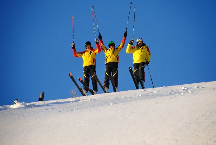 Richi`s Skischule - Outdoorcenter Ski School