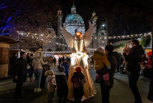 ART ADVENT am Karlsplatz