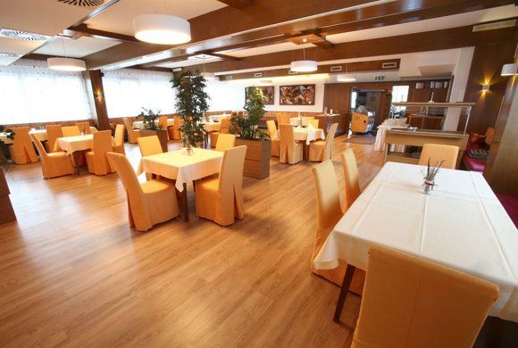 Restaurant Pannonia Roth