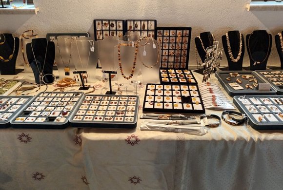 Kreativer Weihnachtsmarkt Stillfried