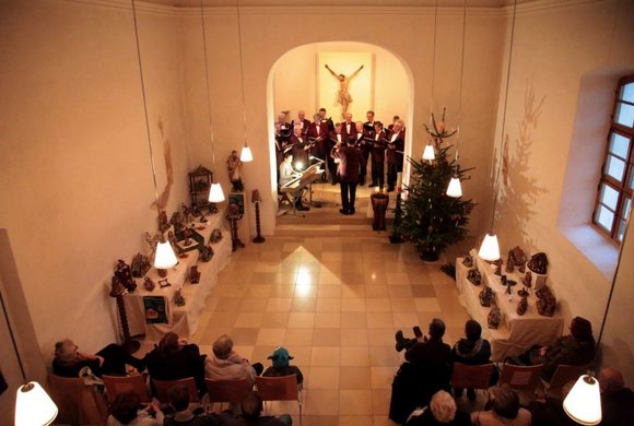 Weihnachtsmarkt im Schloss Traun