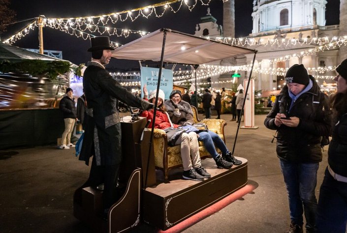 ART ADVENT am Karlsplatz