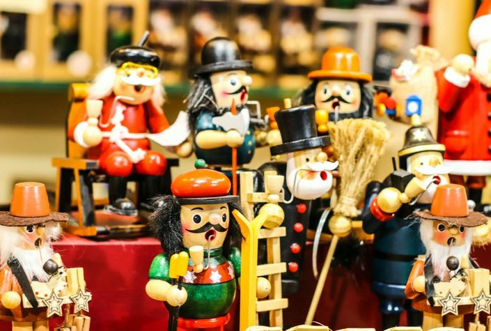 Weihnachtsmarkt am Mirabellplatz