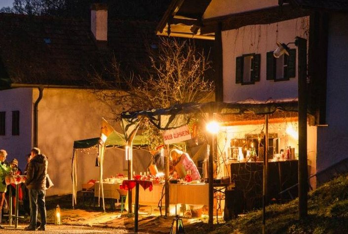 Advent in der Kellergasse Heiligenbrunn