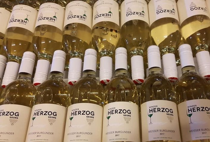 Winzer Herzog Georg & Waldheuriger