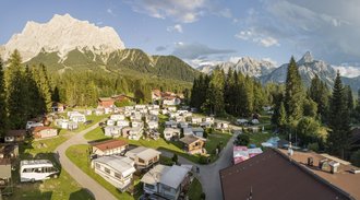 Herzlich willkommen beim Camping Dr. Lauth in Ehrwald! Unser...